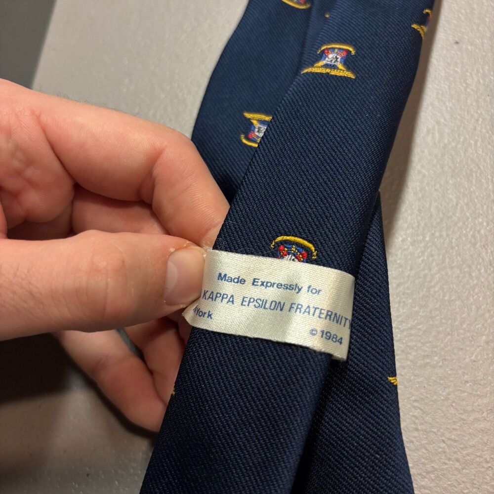 Delta Kappa Epsilon 1984 Fraternity Tie - Picture 3 of 8